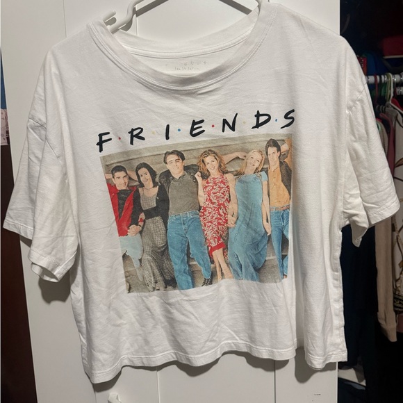 White Friends Graphic T-Shirt - Picture 1 of 2